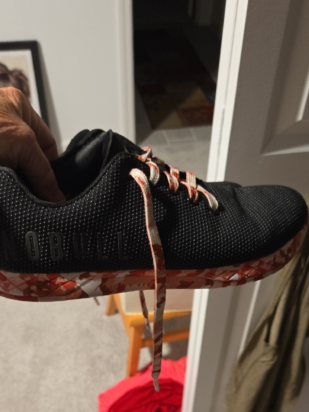 Ladies NOBULL Black Shoes Plus Free Gym Bag - Picture 2 of 6